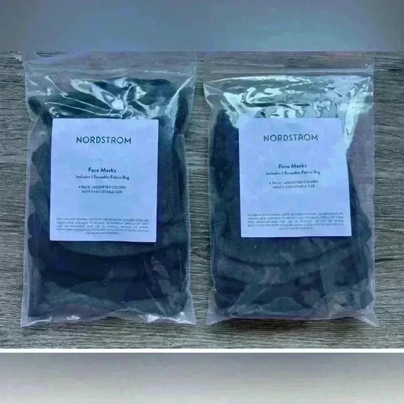 Nordstrom Black Gray Adult Washable Mask  With 2 Travel Bags  & 8pc Masks - Picture 2 of 5